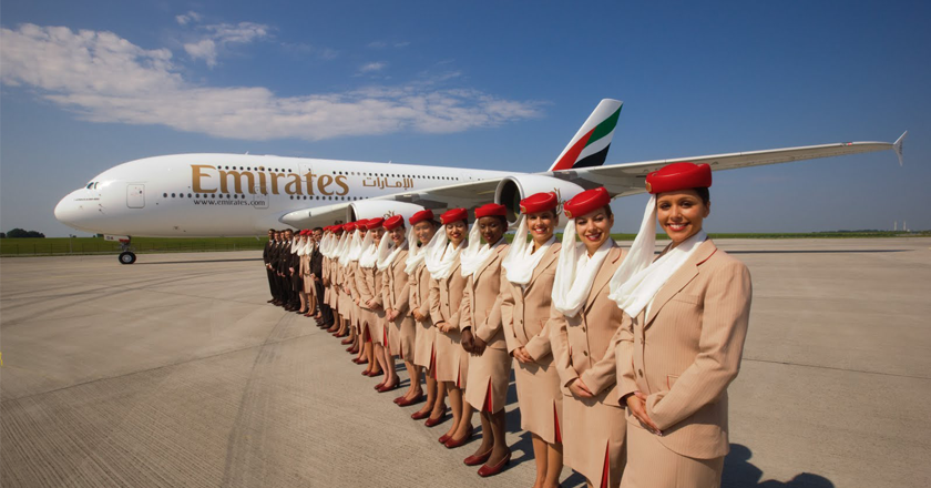 Emirates-Airline-selecionando-comissarios-de-bordo_01