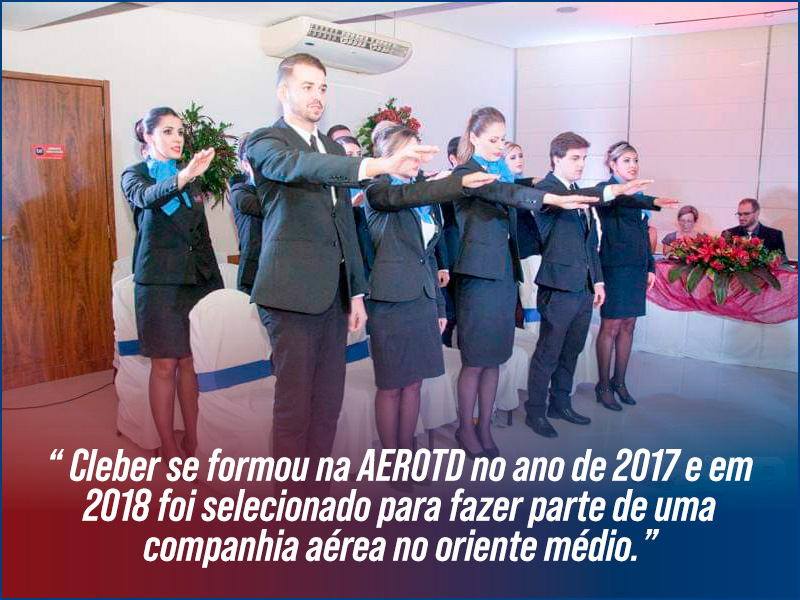 Aluno Cleber Angelo ex-aluno da AeroTD do curso de Comissário de Voo